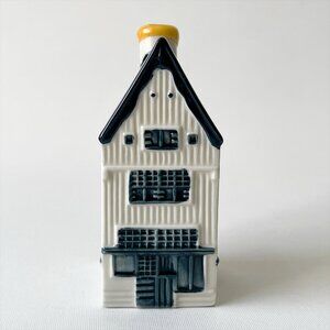 KLM Airlines Dutch Blue Delft House by BOLS #06 Amsterdam 2005 Empty